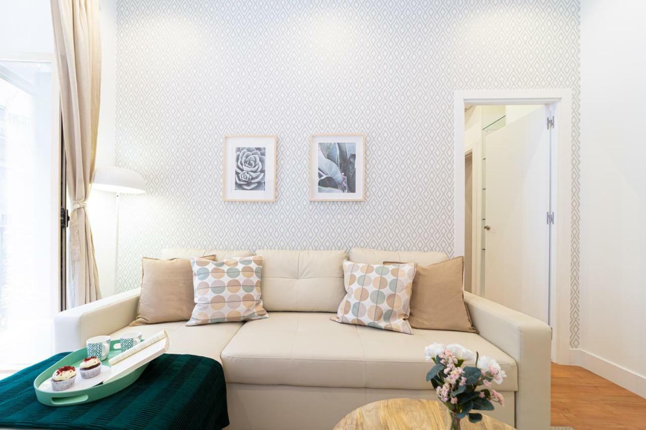 Apartamento Fuencarral Madrid Exterior foto